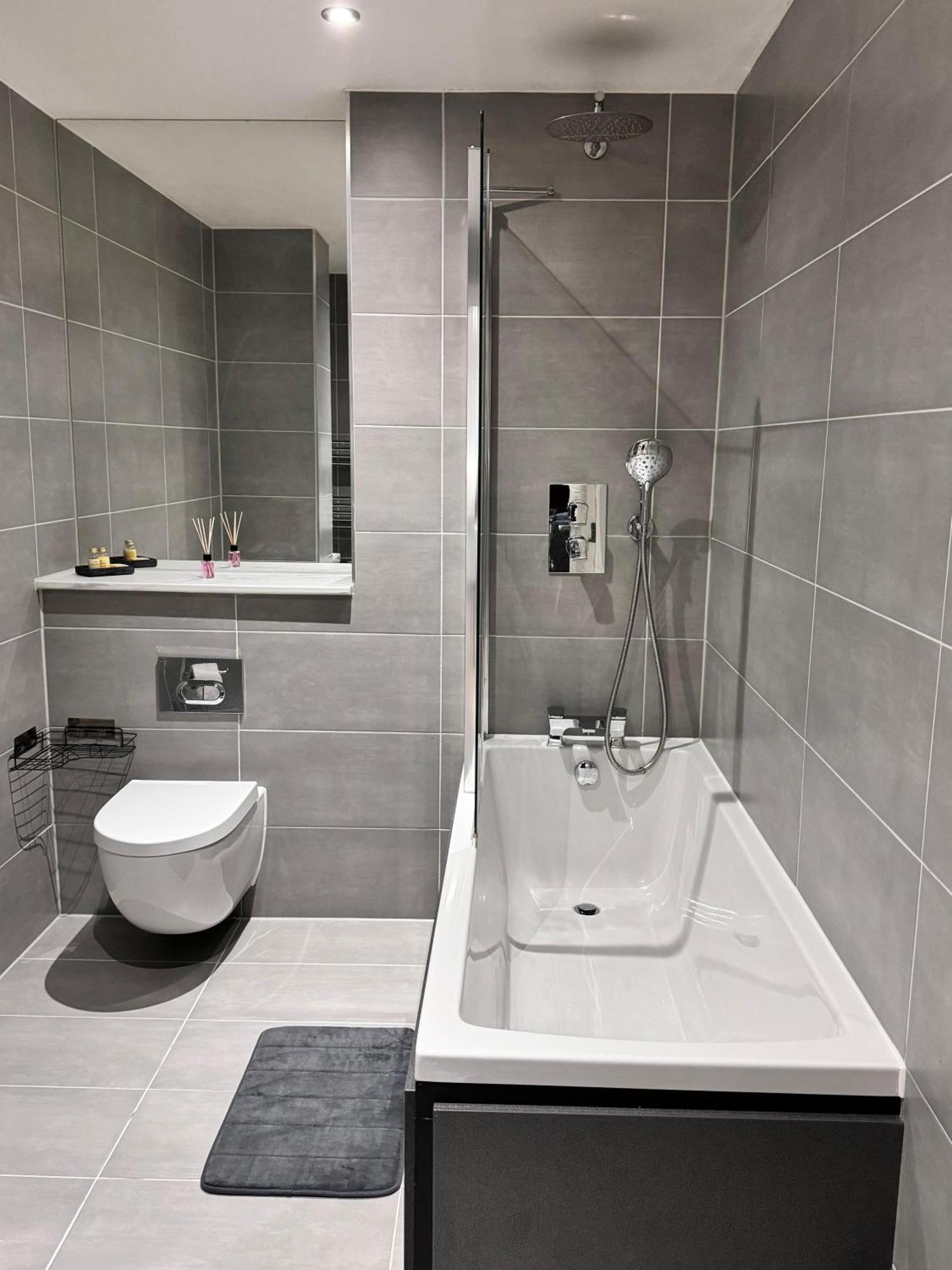 Stylish Luxury Solihull Flat 외부 사진