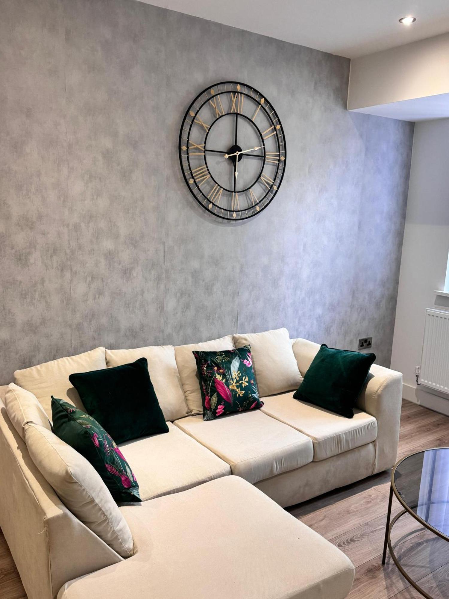 Stylish Luxury Solihull Flat 외부 사진